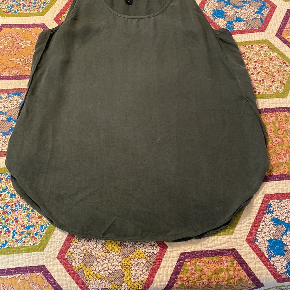 Fifteen Twenty side split tank - Picture 2 of 4